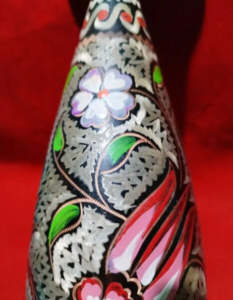 Vaza marocana din cupru pictata in email